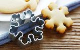 Aluminum Cartoon Biscuit Baking Molds Mousse/Vegetables/Fruit Cutting Molds Set of 5, Snow