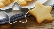 Aluminum Cartoon Biscuit Baking Molds Mousse/Vegetables/Fruit Cutting Molds Set of 5, Star