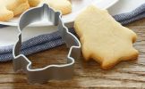 Aluminum Cartoon Biscuit Baking Molds Mousse/Vegetables/Fruit Cutting Molds Set of 5, Penguin